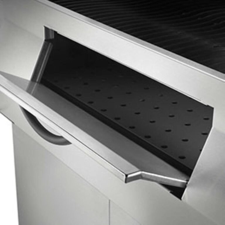 Napoleon PRO605CSS Charcoal Grill Review